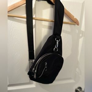 Sling Bag for Women Casual Daypack Nylon Crossbody Sling Backpack Travel Bag